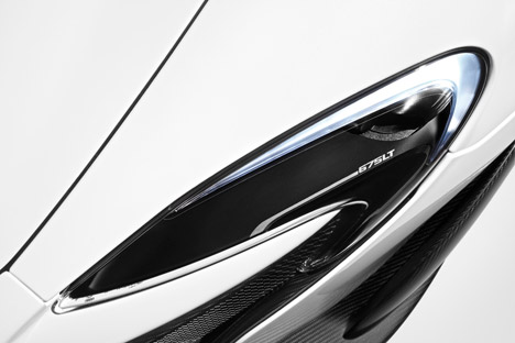 McLaren 675 LT supercar
