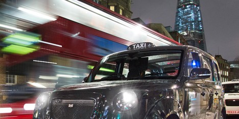 London’s first electric black cab approved for fare-paying passengers