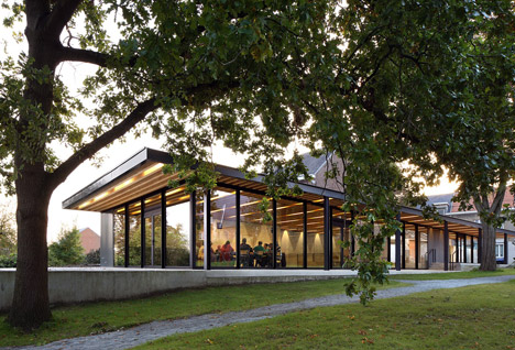 Moorsel Community Centre by De Kort Van Schaik Van Noten