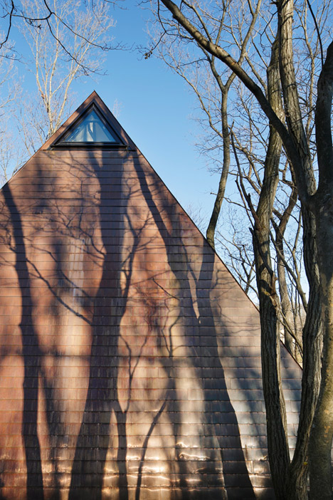 Nasu-Tepee-by-NAP-Architects_Koji-Fujii_dezeen_468_1