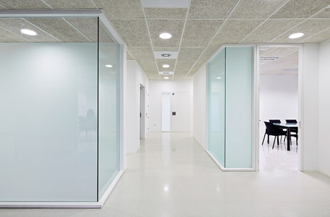Office Building in Son Bugadelles Industrial Park by RipollTizon