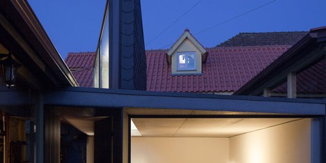 Sala em Pala, Portugal by Nuno Melo Sousa Architect