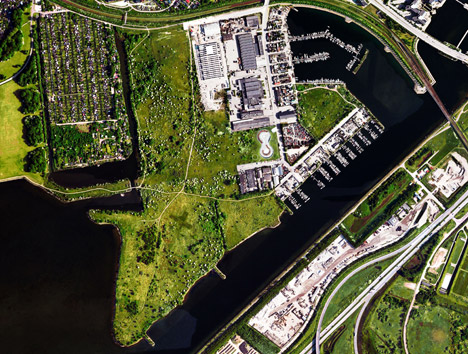 Sydhavns Recycling Center by BIG