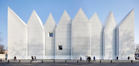 Szczecin concert hall photographed by Hufton + Crow
