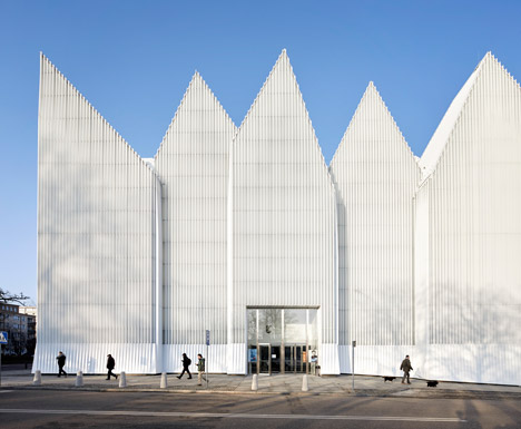 Szczecin concert hall photographed by Hufton + Crow