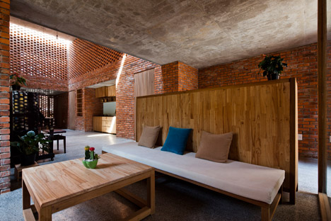The Termitary House by Tropical Space