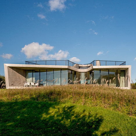 The W.I.N.D. House by UNStudio
