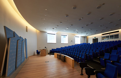 UTS Business School by Frank Gehry