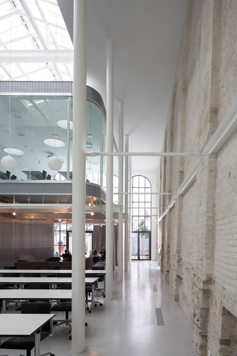 Valencia by Dorte Mandrup Arkitekter