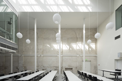 Valencia by Dorte Mandrup Arkitekter