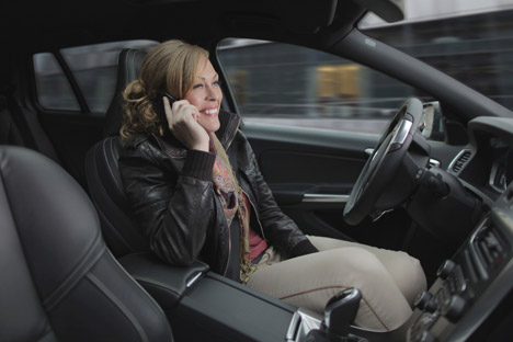 Volvo pilot self-driving cars on Swedish roads