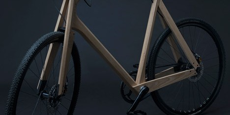 Wooden bicycle by Paul Timmer