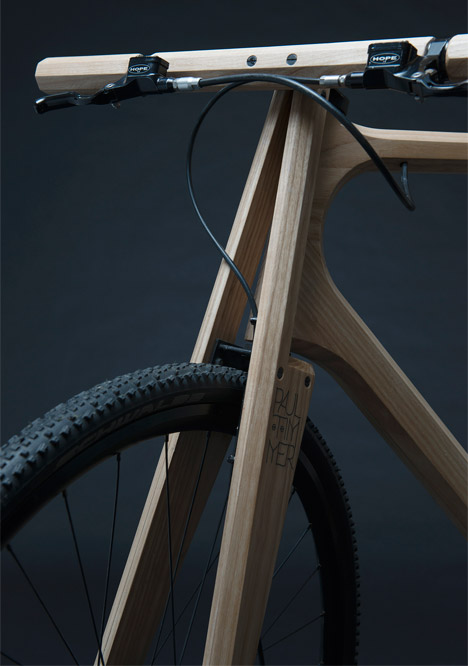 Wooden bicycle by Paul Timmer