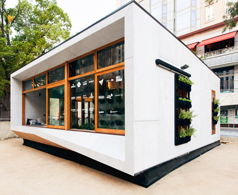 World's First Carbon Positive House by ArchiBlox