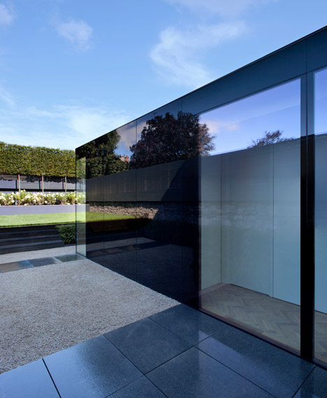 81 Leinster Road by Allister Coyne