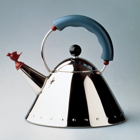 Alessi to launch special edition of kettle by “design hero” Michael Graves
