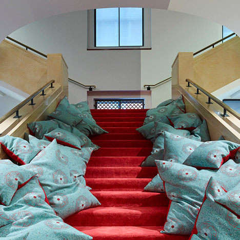 AOC combines a reading room with a gallery for London’s Wellcome Collection