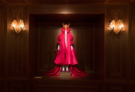 Alexander McQueen: Savage Beauty at the V&A Museum