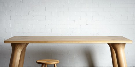 Big Foot dining table by Daast