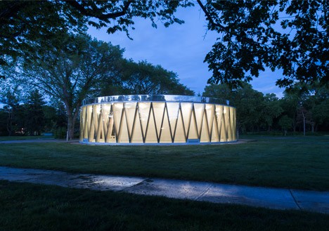 Borden Park Pavilion by GH3
