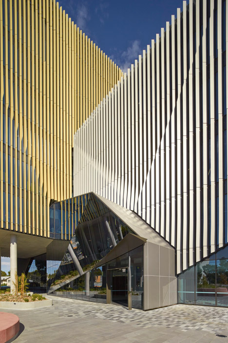 Burwood-Highway-Frontage-Building-by-Woods-Bagot_dezeen_468_7