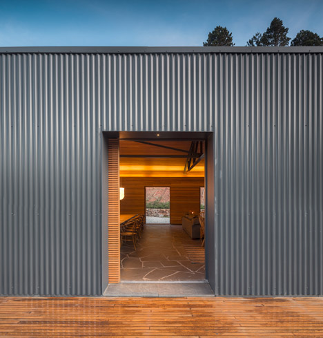 Casa Mororó by Studio MK27