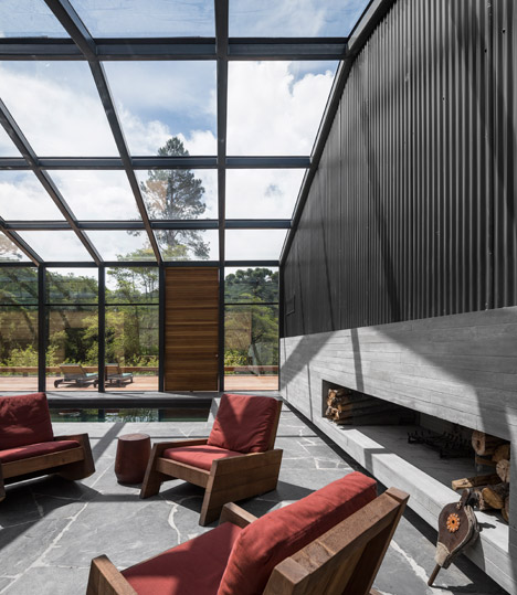 Casa Mororó by Studio MK27