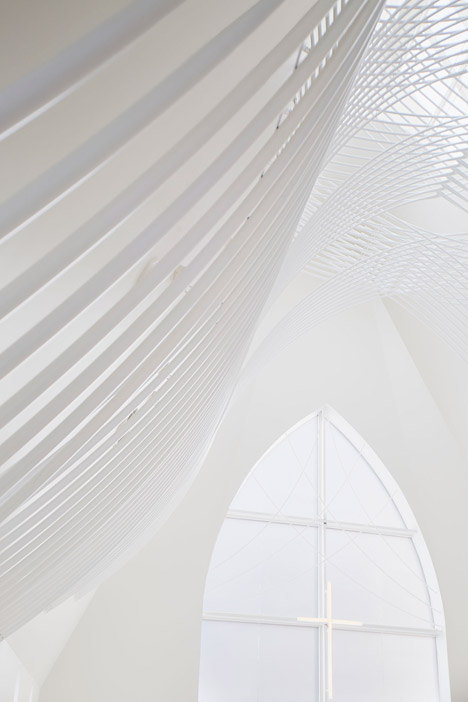 Chapel in Japan by Eriko Kasahara