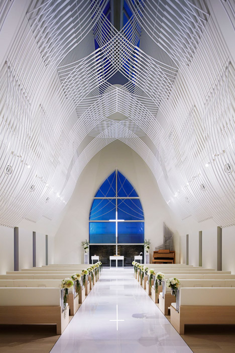 Chapel in Japan by Eriko Kasahara