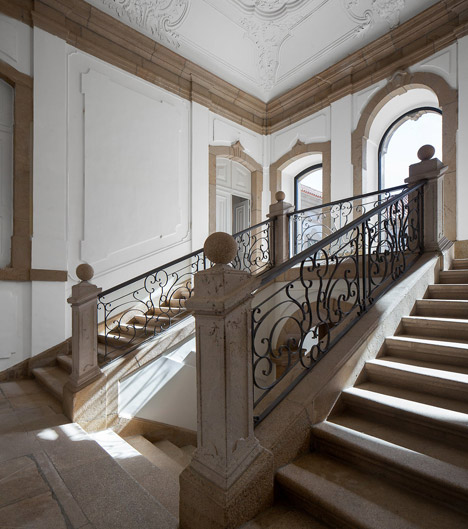 Cultural House of Pinhel by depA
