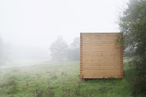Goat barn in Bavaria by Kühnlein Architektur