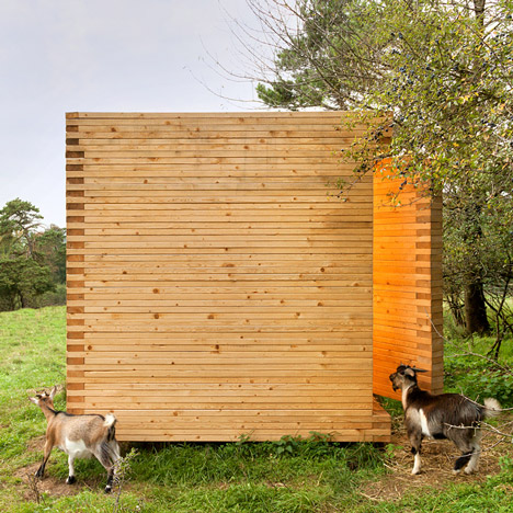Goat barn in Bavaria by Kühnlein Architektur
