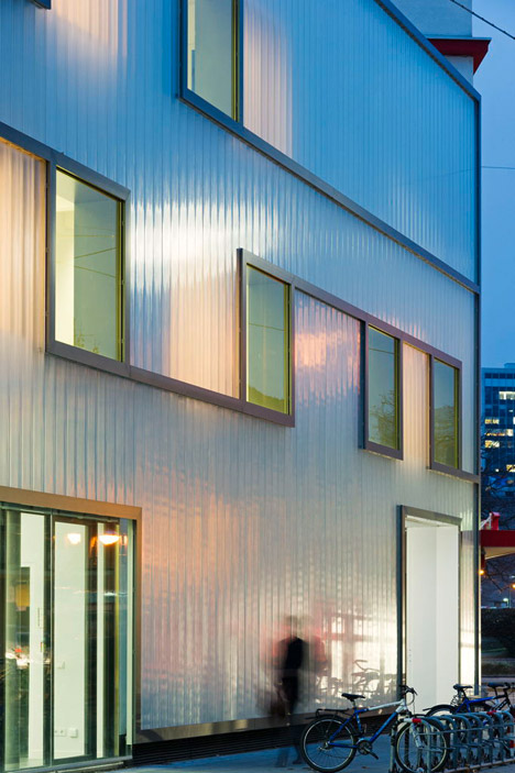 Grammar School in Karlsruhe, Germany by Netzwerk Architekten