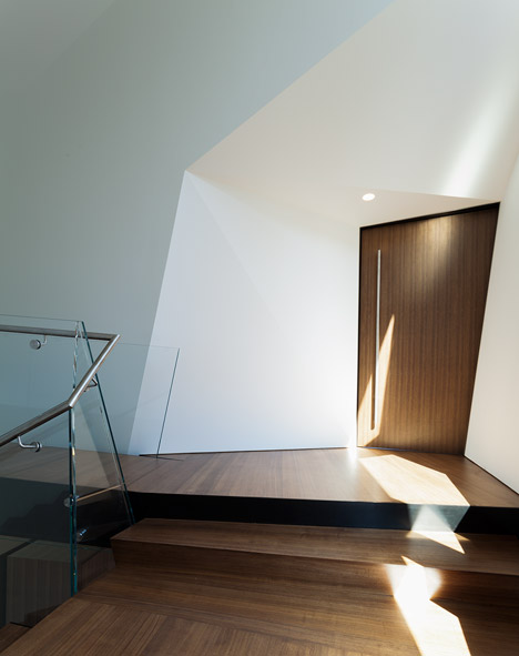 Hadaway House by Patkau Architects