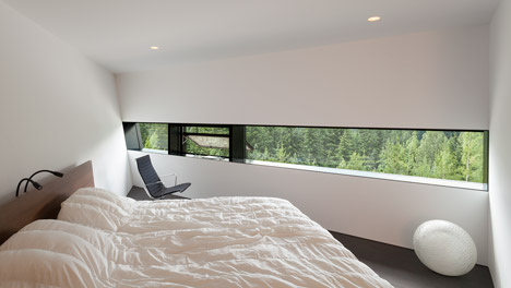 Hadaway House by Patkau Architects