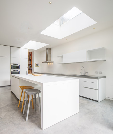 Highlever road by Haptic