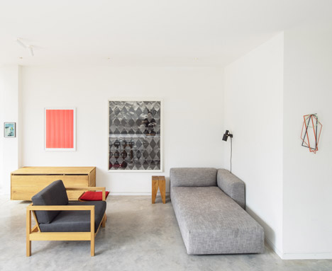 Highlever road by Haptic