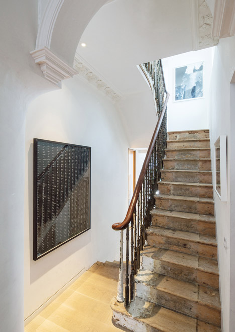 Highlever road by Haptic