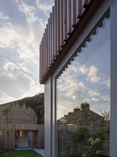 Highlever road by Haptic
