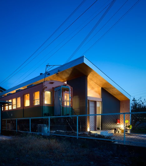 Home in Takasago City by Takanobu Kishimoto