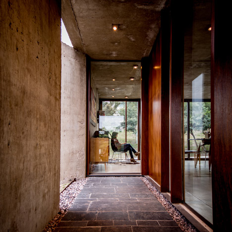 House in La Rufina by Santiago Carlos Viale and Daniella Beviglia