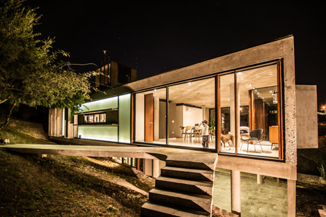House in La Rufina by Santiago Carlos Viale and Daniella Beviglia