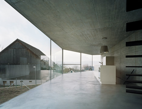 House with one wall in Zurich by Christian Kerez
