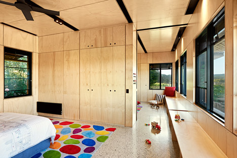 Kids Pod by Mihaly Slocombe