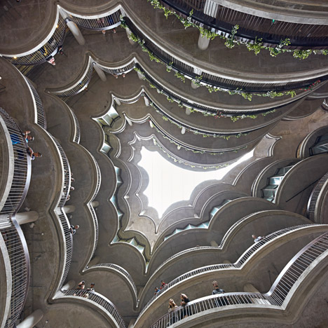 Learning Hub Nanyang Technological University by Heatherwick Studio