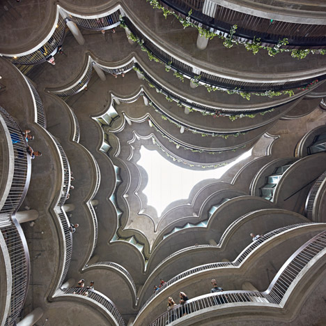 Learning Hub Nanyang Technological University by Heatherwick Studio