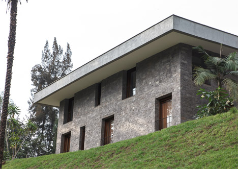 Lost Villa by Jonathan Woolf Architects