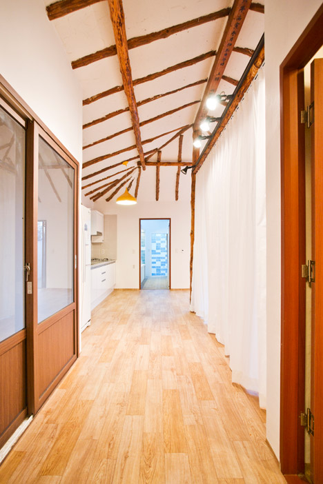 Low Cost Housing by JYA Architects