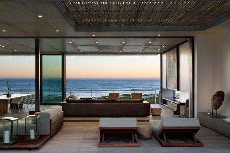 Pearl Bay Residence by Gavin Maddock Design Studio