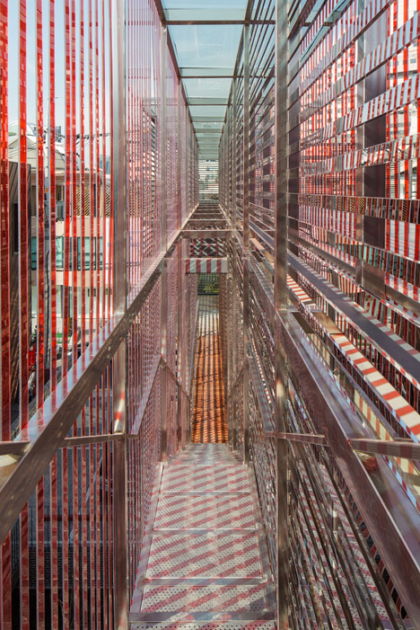 Red Mirror by Wise Architecture
